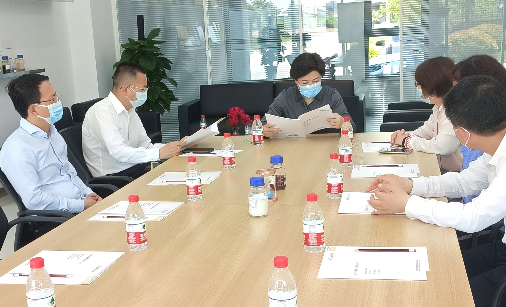 西安市委副書記趙璟一行調研高陵藍曉產業(yè)園
