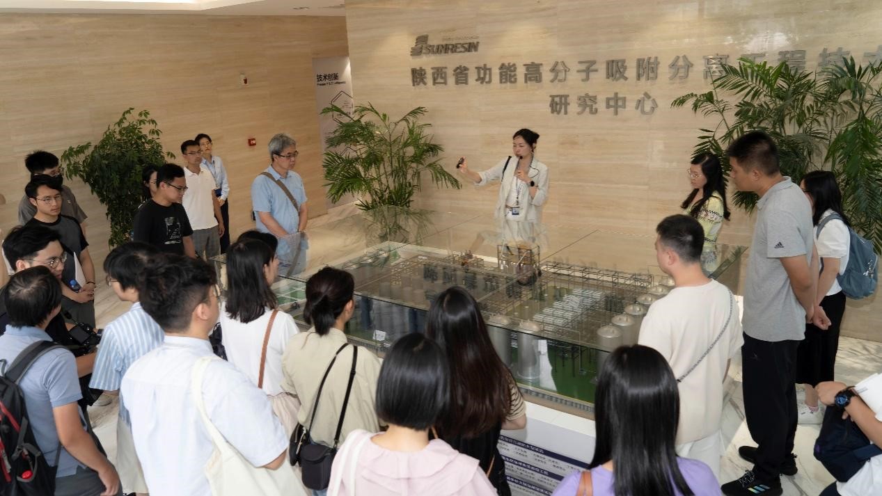 澳門歷史教師國情研修班蒞臨藍曉科技參觀考察